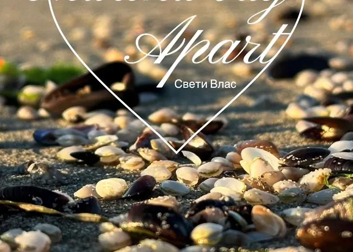 Marina Bay Apart Saint Vlas