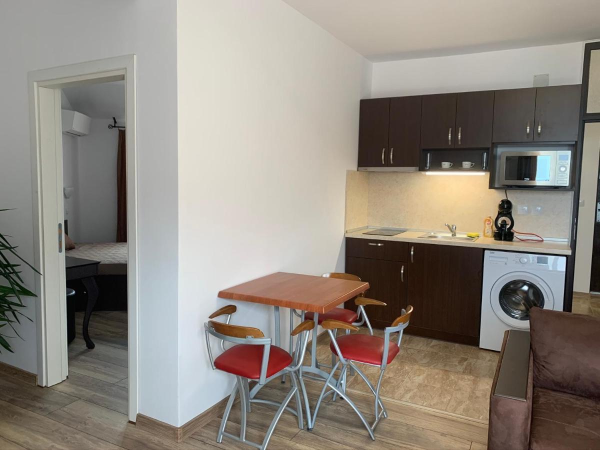 Апартамент Marina Bay Saint Vlas *