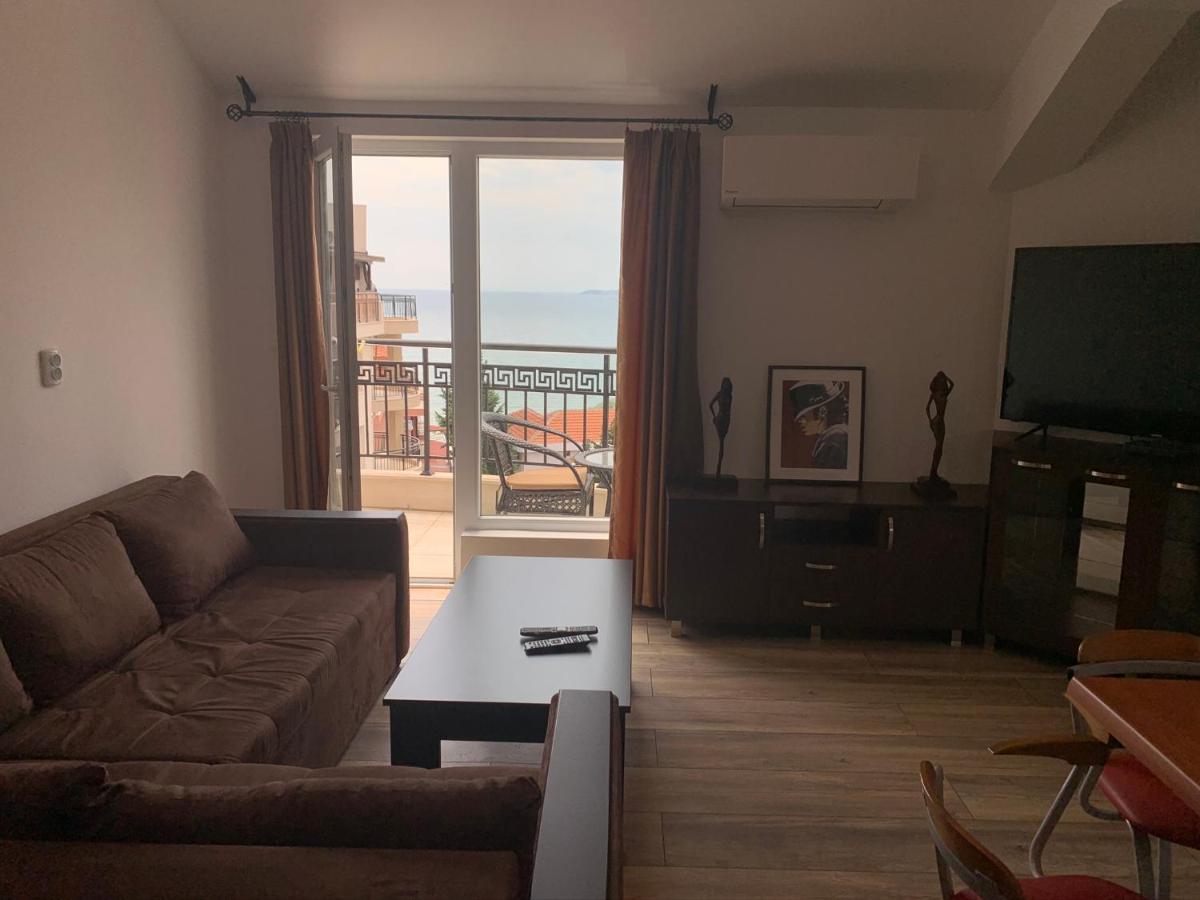 Апартамент Marina Bay Saint Vlas Свети Влас