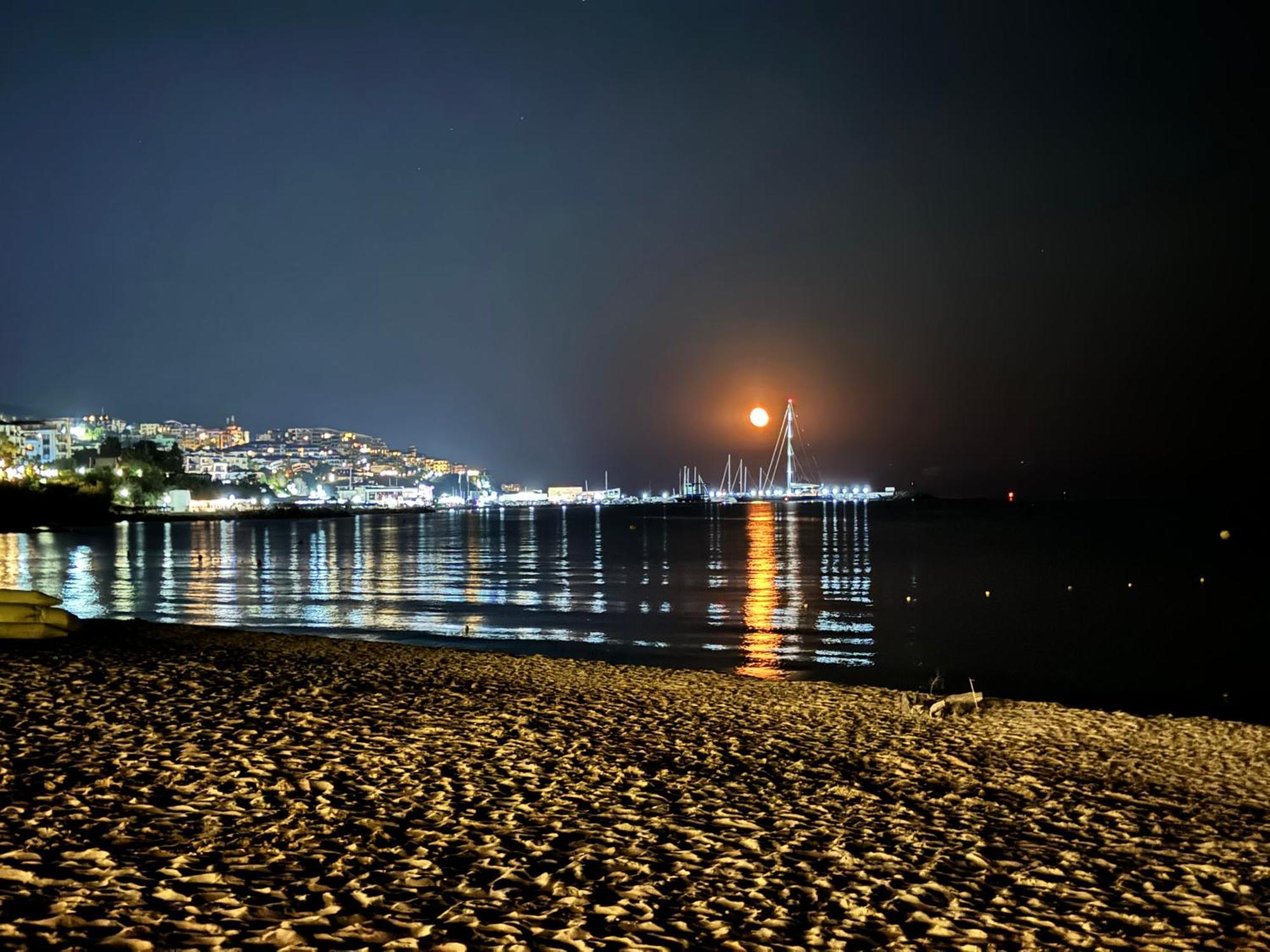 Marina Bay Saint Vlas *